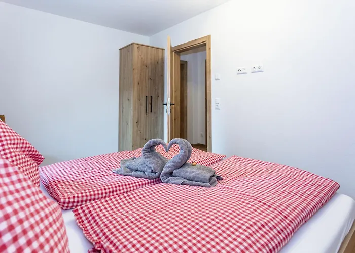 Seeblick By Interhome * ツェル アム ゼー